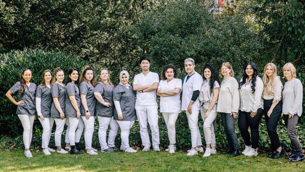 Zahnarzt Meerbusch - Nazer - das Team unserer Praxis
